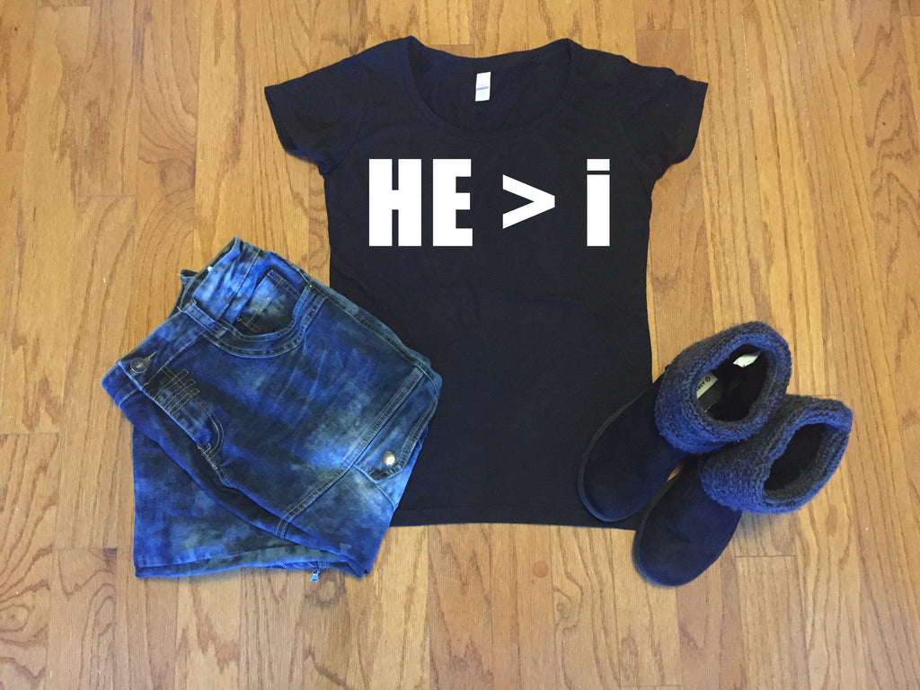 HE>I T-Shirt - Peachy Brass