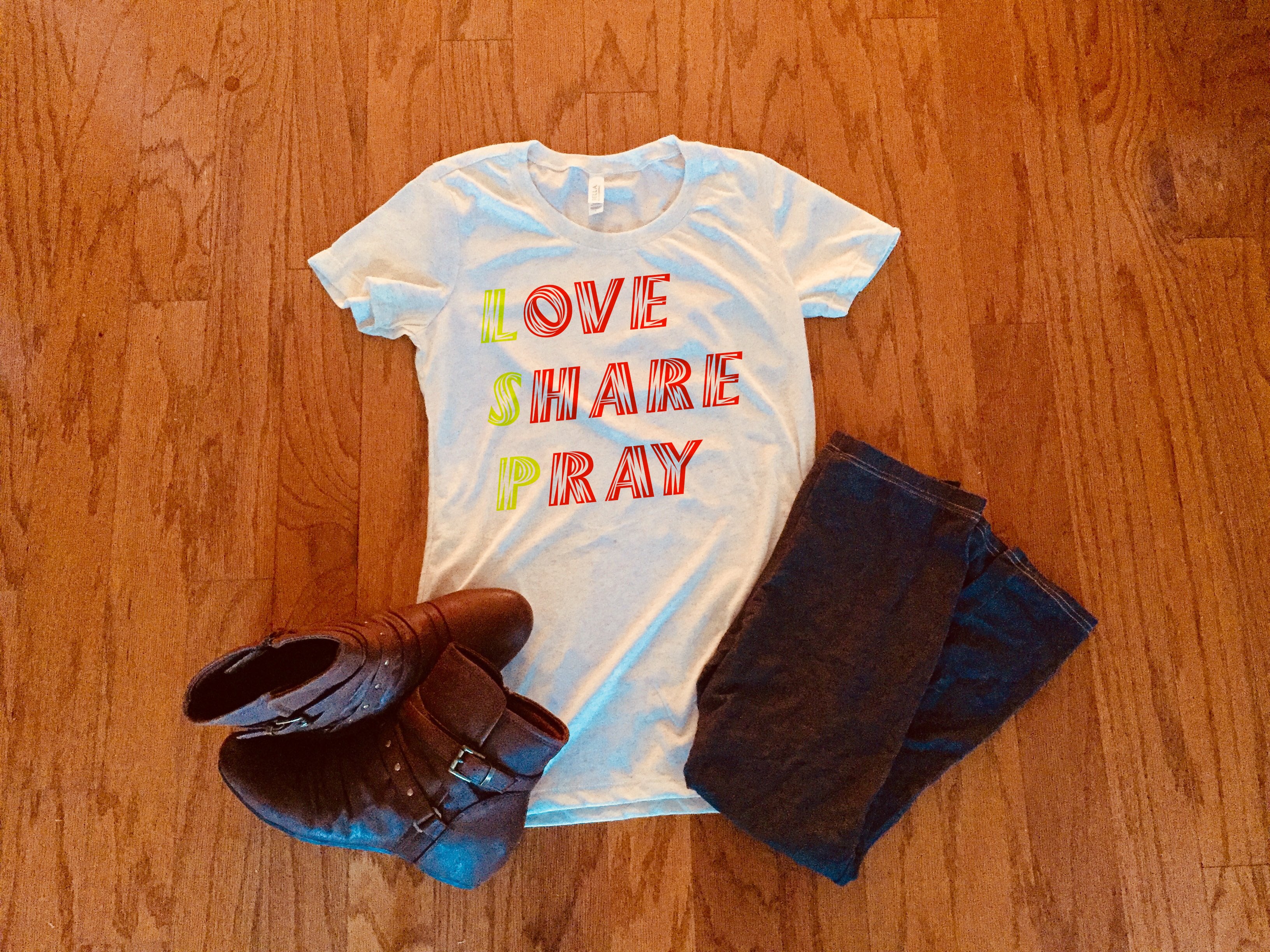 Love Share Pray ST - Peachy Brass